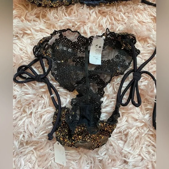 Black and Gold Sequins Bikini small and medium NWT - Picture 11 of 12